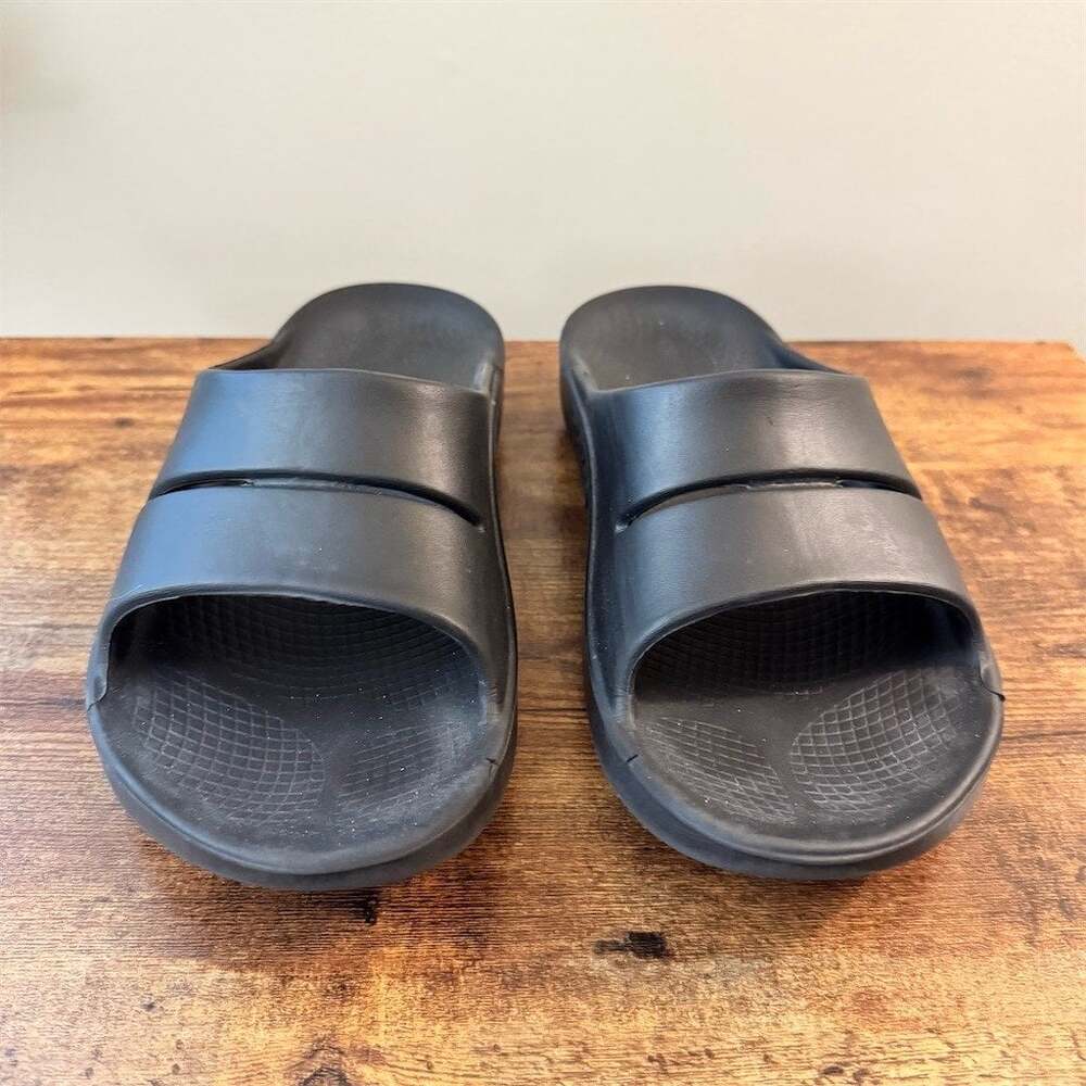 OOFOS OOahh Recovery Slide Sandals Unisex Black Comfort Slip-On - Picture 3 of 8